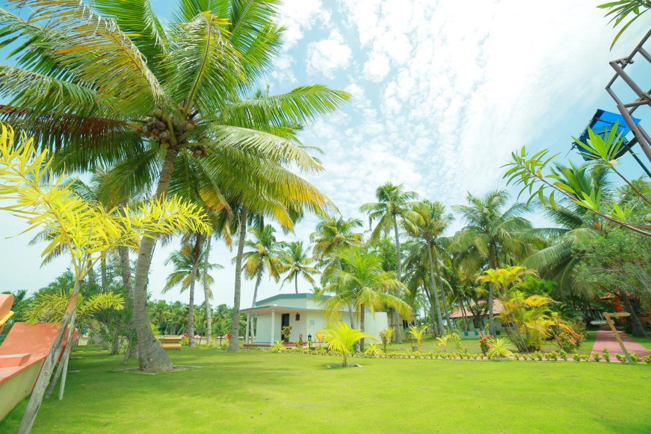 Chavara Regant Lake Village, Kollam. מראה חיצוני תמונה