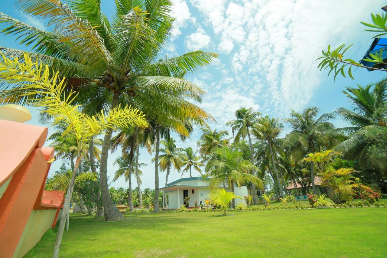 Chavara Regant Lake Village, Kollam. מראה חיצוני תמונה