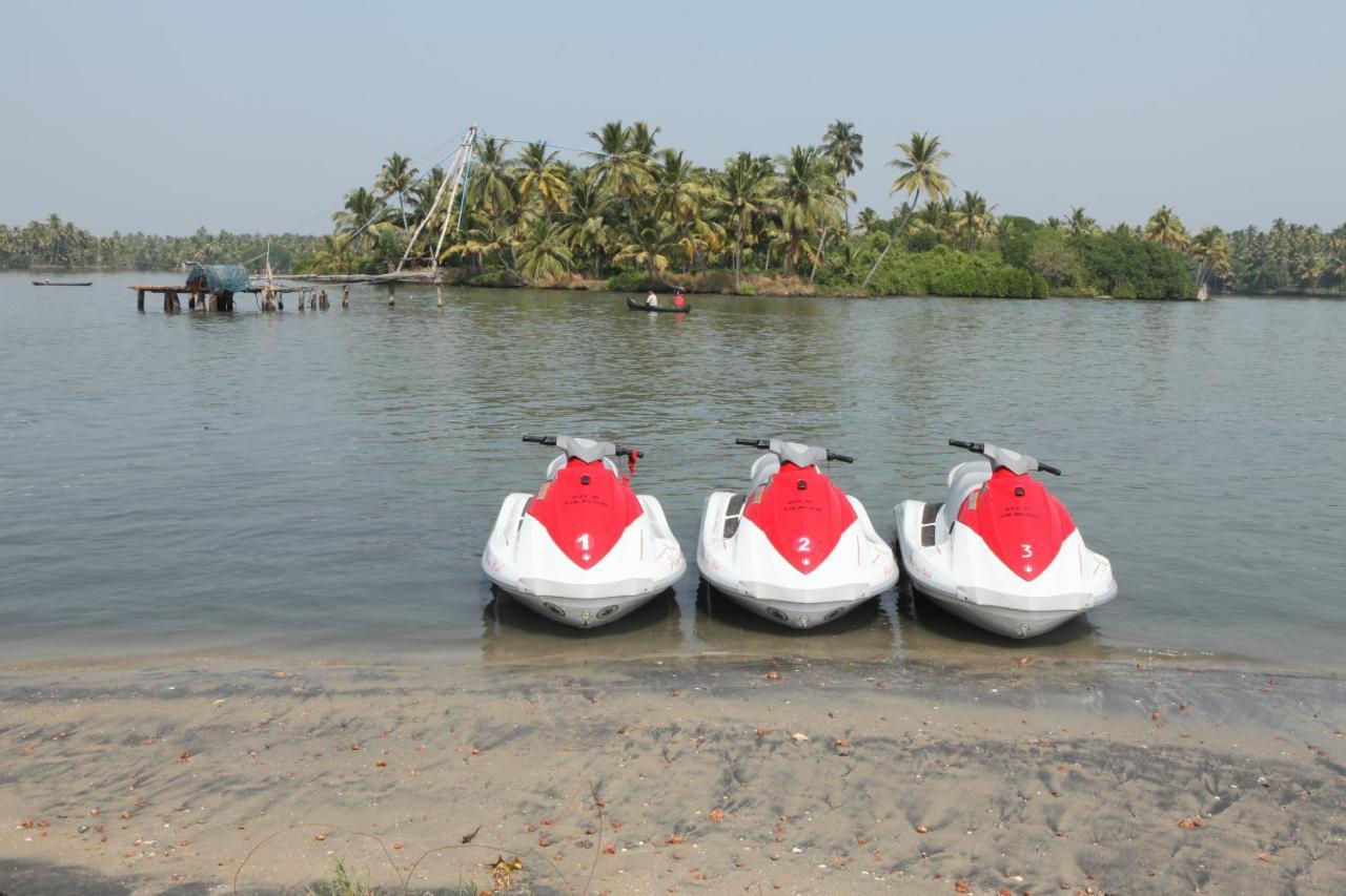 Chavara Regant Lake Village, Kollam. מראה חיצוני תמונה