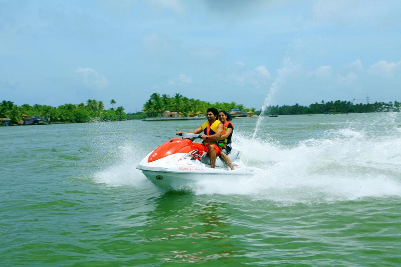 Chavara Regant Lake Village, Kollam. מראה חיצוני תמונה