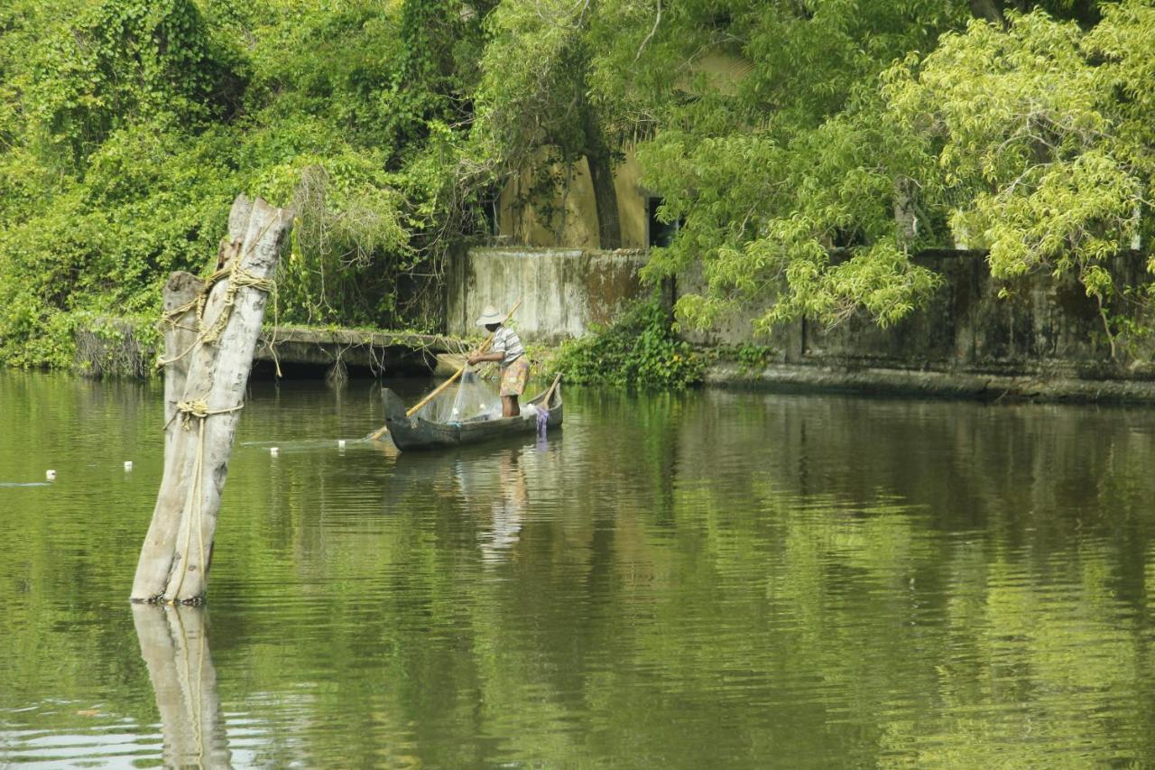 Chavara Regant Lake Village, Kollam. מראה חיצוני תמונה