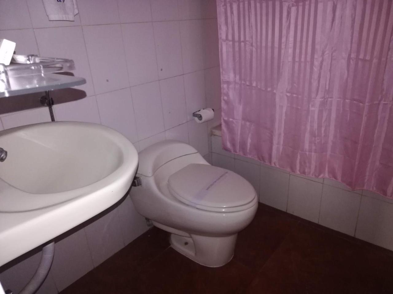Chavara Regant Lake Village, Kollam. מראה חיצוני תמונה