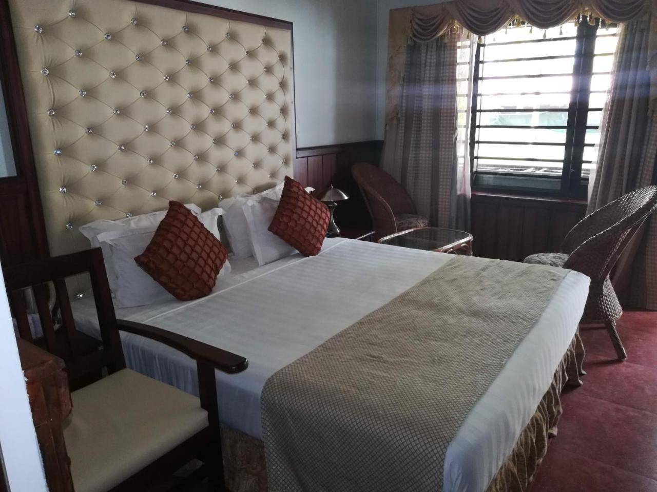 Chavara Regant Lake Village, Kollam. מראה חיצוני תמונה